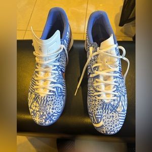 Nike Men’s Soccer Indoor Shoes Zoom Vapor 15 Academy CR7 White / Blue Size 9